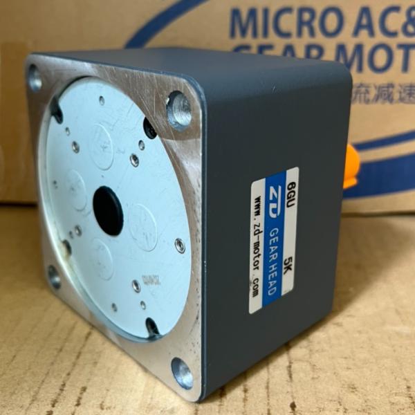 Hộp giảm tốc ZD 6GU5K